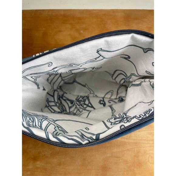 Blue floral bag, handmade one of a kind, cotton and velour multitude of uses - Picture 4 of 4